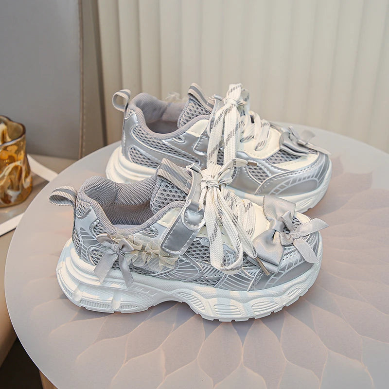 Athletic Shoes for Little Girls 2025 New Autumn Toddler Walking Shoes Thick Bottom Soft Sole Versatile School Sports Sneakers